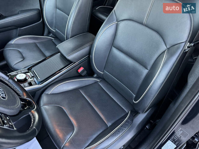 Синий Киа Niro, объемом двигателя 0 л и пробегом 138 тыс. км за 17800 $, фото 14 на Automoto.ua