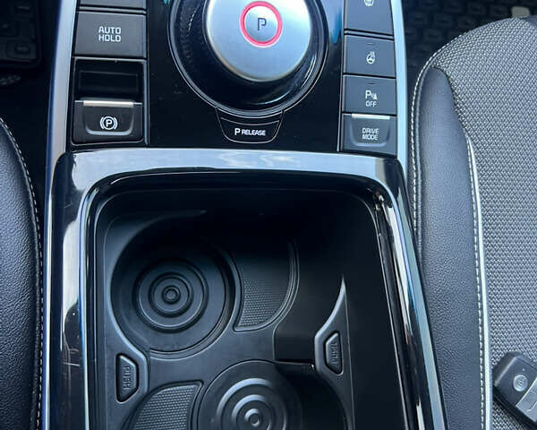 Синий Киа Niro, объемом двигателя 0 л и пробегом 92 тыс. км за 18799 $, фото 56 на Automoto.ua