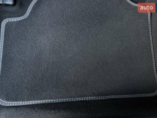 Синий Киа Niro, объемом двигателя 0 л и пробегом 138 тыс. км за 18350 $, фото 102 на Automoto.ua