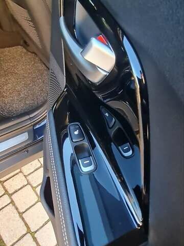 Киа Niro 2020 в Луцке на Automoto.ua Синий Киа Niro, объемом двигателя 0 л и пробегом 148 тыс. км за 16500 $, фото 28 на Automoto.ua