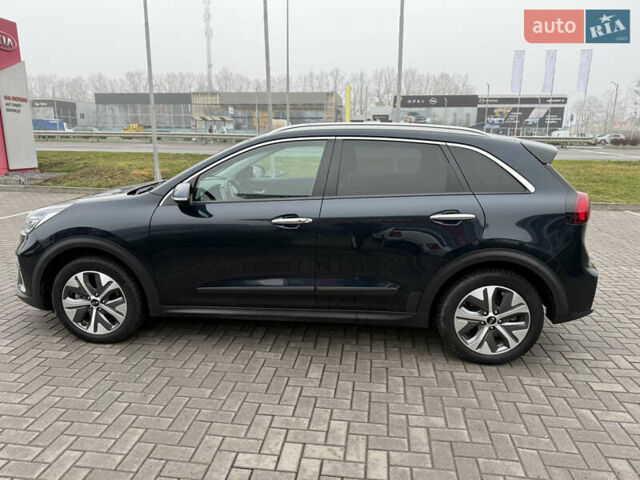 Синій Кіа Niro, об'ємом двигуна 0 л та пробігом 158 тис. км за 18600 $, фото 8 на Automoto.ua