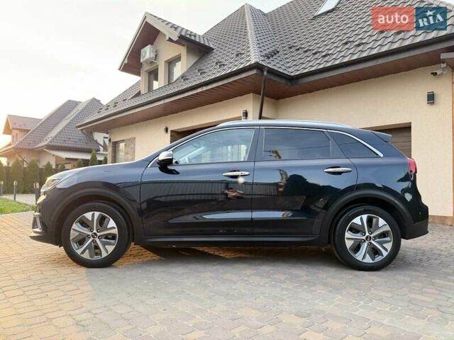 Синий Киа Niro, объемом двигателя 0 л и пробегом 129 тыс. км за 18800 $, фото 9 на Automoto.ua