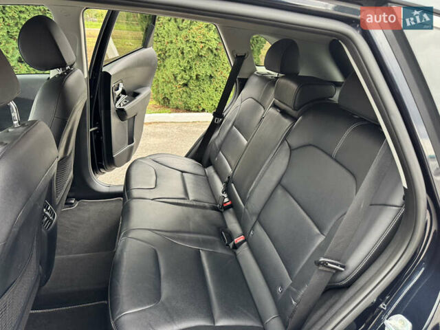 Синий Киа Niro, объемом двигателя 0 л и пробегом 156 тыс. км за 18800 $, фото 60 на Automoto.ua