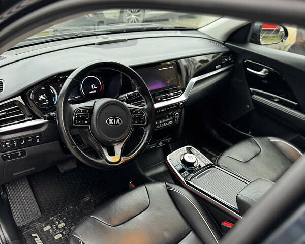 Синій Кіа Niro, об'ємом двигуна 0 л та пробігом 93 тис. км за 19999 $, фото 50 на Automoto.ua