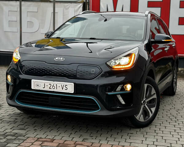 Синій Кіа Niro, об'ємом двигуна 0 л та пробігом 93 тис. км за 19999 $, фото 7 на Automoto.ua