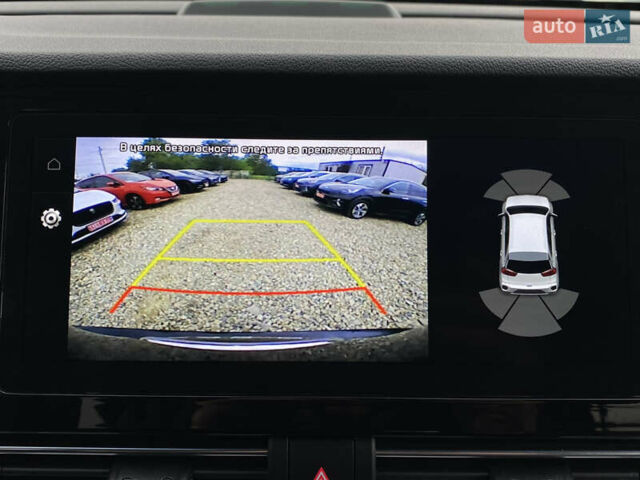 Синій Кіа Niro, об'ємом двигуна 0 л та пробігом 138 тис. км за 21200 $, фото 9 на Automoto.ua
