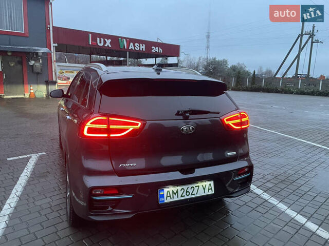 Синій Кіа Niro, об'ємом двигуна 0 л та пробігом 139 тис. км за 18500 $, фото 6 на Automoto.ua