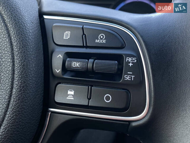 Синій Кіа Niro, об'ємом двигуна 0 л та пробігом 76 тис. км за 22900 $, фото 12 на Automoto.ua