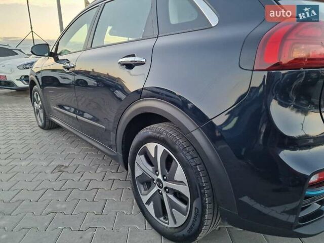 Синий Киа Niro, объемом двигателя 0 л и пробегом 168 тыс. км за 19300 $, фото 18 на Automoto.ua