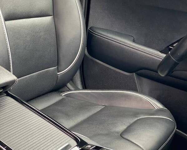Синий Киа Niro, объемом двигателя 0 л и пробегом 126 тыс. км за 19200 $, фото 47 на Automoto.ua