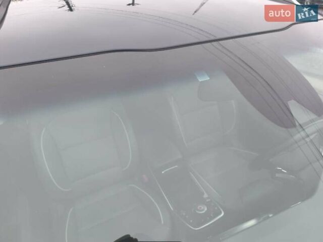 Синій Кіа Niro, об'ємом двигуна 0 л та пробігом 150 тис. км за 18000 $, фото 55 на Automoto.ua