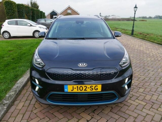 Синий Киа Niro, объемом двигателя 0 л и пробегом 71 тыс. км за 19796 $, фото 6 на Automoto.ua
