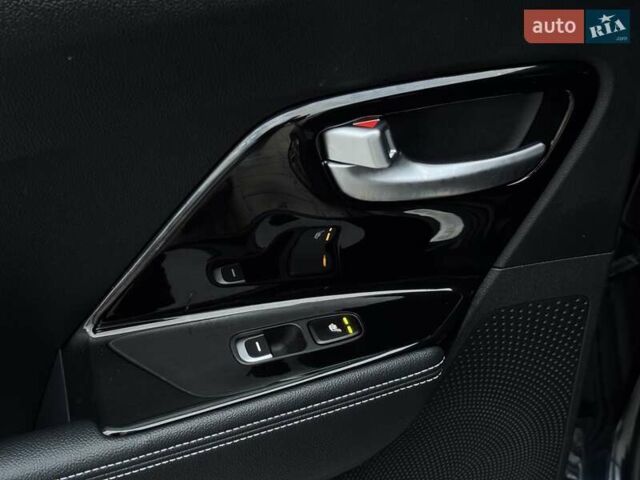 Синий Киа Niro, объемом двигателя 0 л и пробегом 95 тыс. км за 20500 $, фото 63 на Automoto.ua