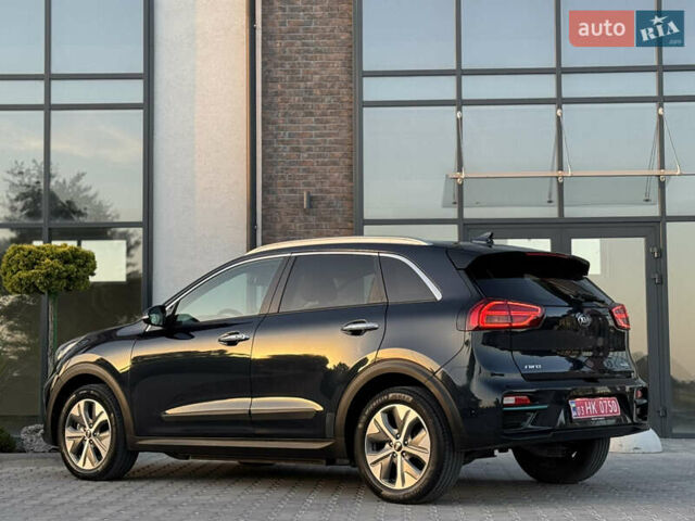 Синий Киа Niro, объемом двигателя 0 л и пробегом 130 тыс. км за 18900 $, фото 32 на Automoto.ua
