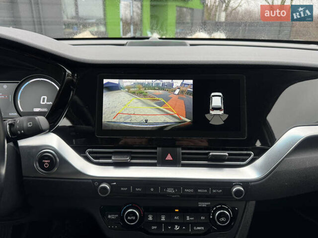 Синий Киа Niro, объемом двигателя 0 л и пробегом 63 тыс. км за 19990 $, фото 33 на Automoto.ua