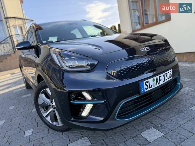 Синий Киа Niro, объемом двигателя 0 л и пробегом 78 тыс. км за 20950 $, фото 7 на Automoto.ua