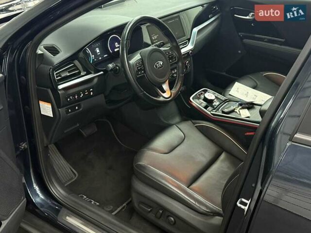 Синій Кіа Niro, об'ємом двигуна 0 л та пробігом 130 тис. км за 19071 $, фото 18 на Automoto.ua