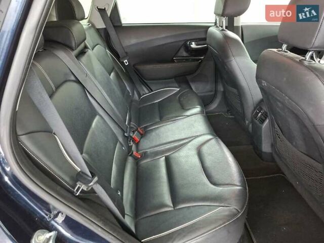 Синій Кіа Niro, об'ємом двигуна 0 л та пробігом 170 тис. км за 18300 $, фото 35 на Automoto.ua