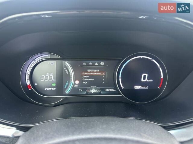Синій Кіа Niro, об'ємом двигуна 0 л та пробігом 170 тис. км за 18300 $, фото 21 на Automoto.ua