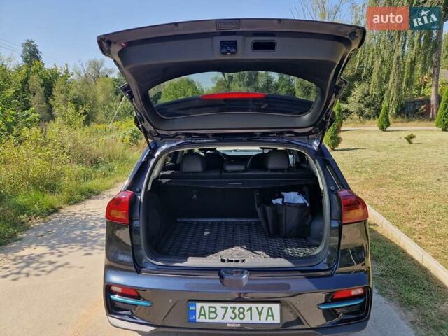 Синий Киа Niro, объемом двигателя 0 л и пробегом 97 тыс. км за 21200 $, фото 22 на Automoto.ua