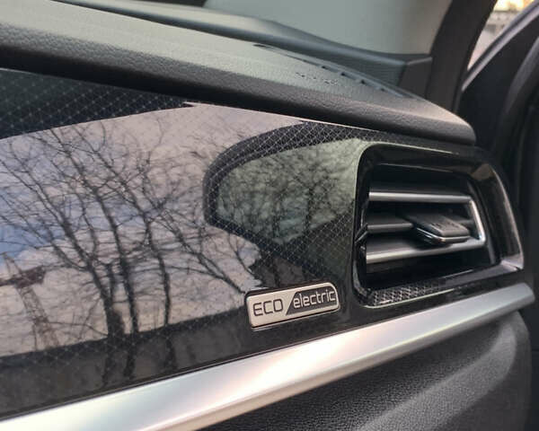 Синий Киа Niro, объемом двигателя 0 л и пробегом 104 тыс. км за 19150 $, фото 41 на Automoto.ua