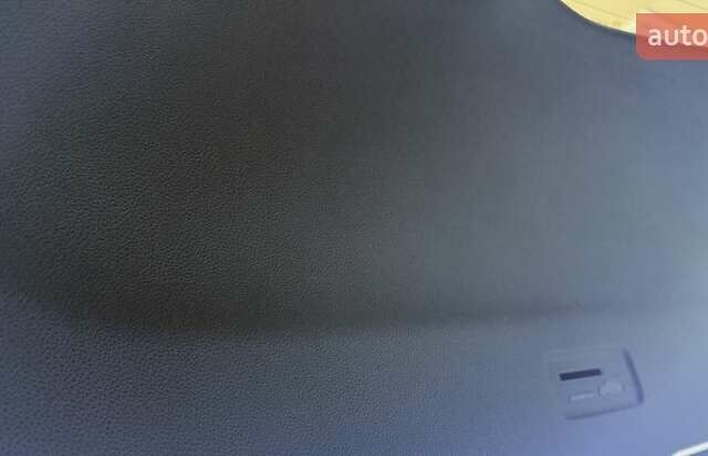 Синий Киа Niro, объемом двигателя 0 л и пробегом 138 тыс. км за 18350 $, фото 118 на Automoto.ua