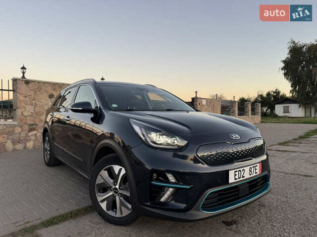 Синий Киа Niro, объемом двигателя 0 л и пробегом 123 тыс. км за 18900 $, фото 18 на Automoto.ua