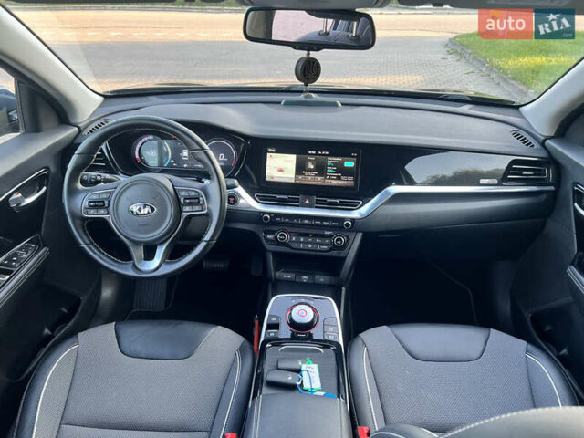 Синій Кіа Niro, об'ємом двигуна 0 л та пробігом 112 тис. км за 19500 $, фото 37 на Automoto.ua