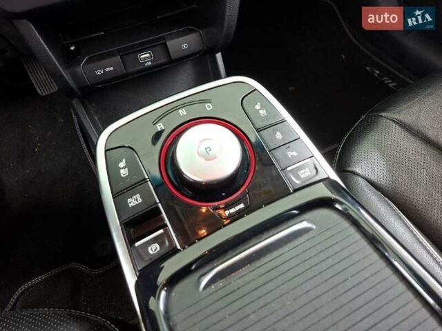 Синій Кіа Niro, об'ємом двигуна 0 л та пробігом 170 тис. км за 18300 $, фото 34 на Automoto.ua