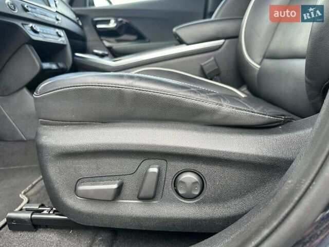 Синий Киа Niro, объемом двигателя 0 л и пробегом 116 тыс. км за 17800 $, фото 15 на Automoto.ua