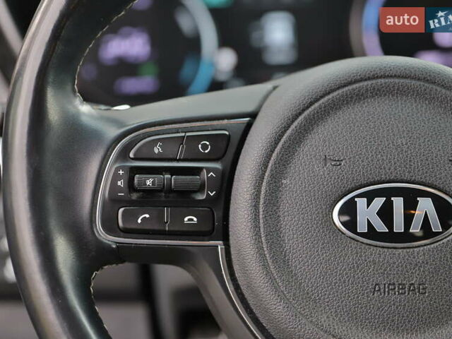 Синий Киа Niro, объемом двигателя 0 л и пробегом 131 тыс. км за 19500 $, фото 42 на Automoto.ua