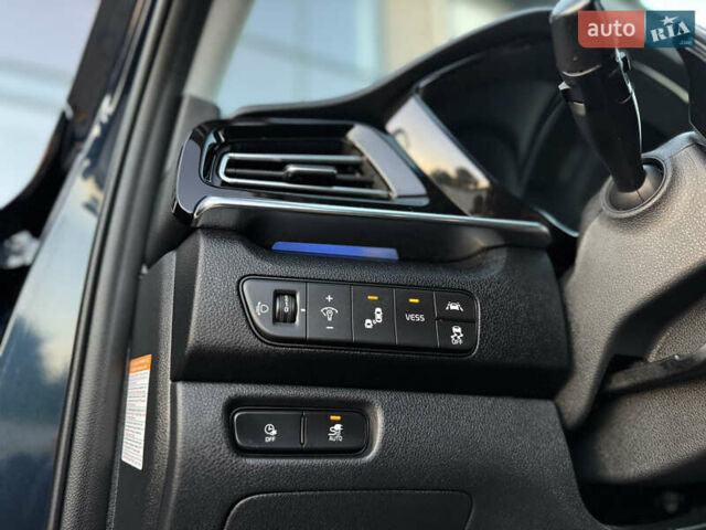 Синий Киа Niro, объемом двигателя 0 л и пробегом 130 тыс. км за 18900 $, фото 77 на Automoto.ua