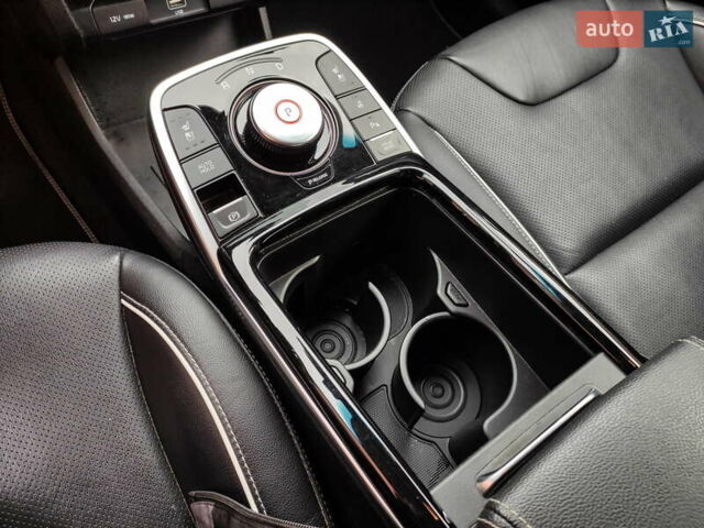Синий Киа Niro, объемом двигателя 0 л и пробегом 131 тыс. км за 19500 $, фото 35 на Automoto.ua