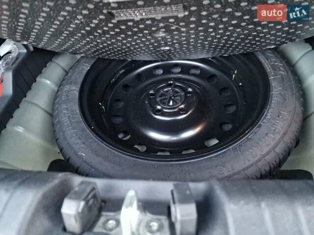 Синий Киа Niro, объемом двигателя 0 л и пробегом 168 тыс. км за 19300 $, фото 46 на Automoto.ua