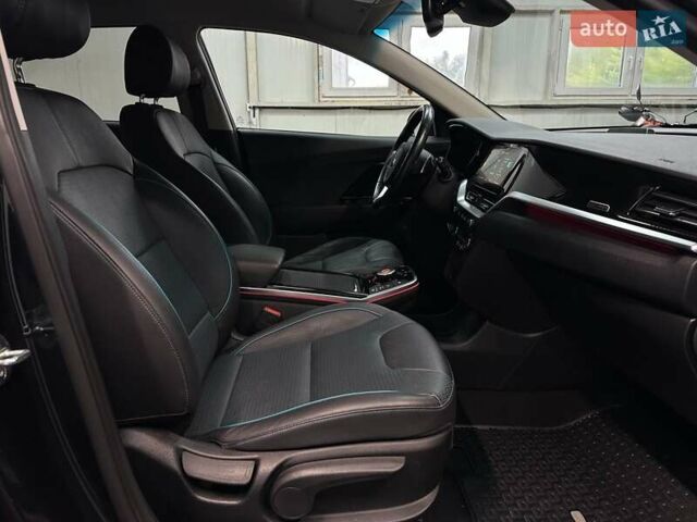 Синій Кіа Niro, об'ємом двигуна 0 л та пробігом 32 тис. км за 23900 $, фото 75 на Automoto.ua