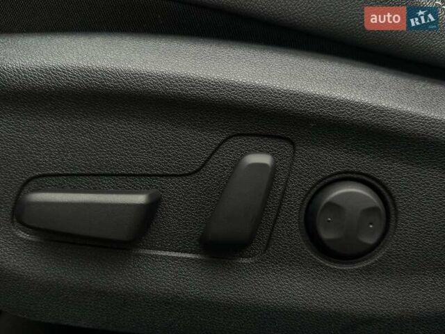 Синий Киа Niro, объемом двигателя 0 л и пробегом 117 тыс. км за 19900 $, фото 38 на Automoto.ua