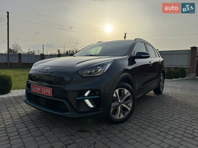Синий Киа Niro, объемом двигателя 0 л и пробегом 156 тыс. км за 18900 $, фото 6 на Automoto.ua
