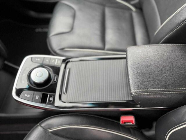 Синій Кіа Niro, об'ємом двигуна 0 л та пробігом 155 тис. км за 19900 $, фото 13 на Automoto.ua