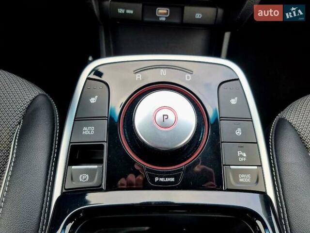 Синий Киа Niro, объемом двигателя 0 л и пробегом 67 тыс. км за 19399 $, фото 46 на Automoto.ua