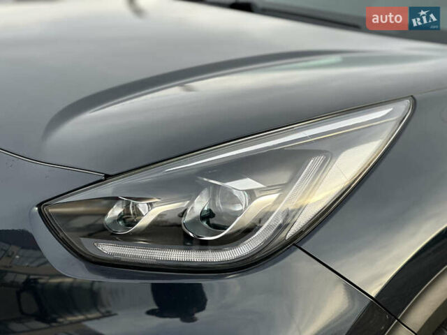 Синій Кіа Niro, об'ємом двигуна 0 л та пробігом 130 тис. км за 18990 $, фото 20 на Automoto.ua