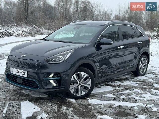 Синій Кіа Niro, об'ємом двигуна 0 л та пробігом 134 тис. км за 19300 $, фото 9 на Automoto.ua