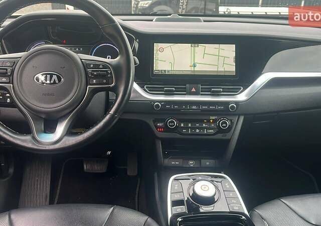 Синий Киа Niro, объемом двигателя 0 л и пробегом 173 тыс. км за 18700 $, фото 12 на Automoto.ua