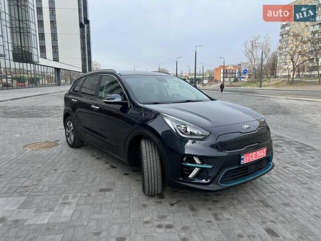 Синий Киа Niro, объемом двигателя 0 л и пробегом 89 тыс. км за 17500 $, фото 32 на Automoto.ua