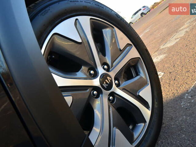 Синий Киа Niro, объемом двигателя 0 л и пробегом 79 тыс. км за 19333 $, фото 35 на Automoto.ua