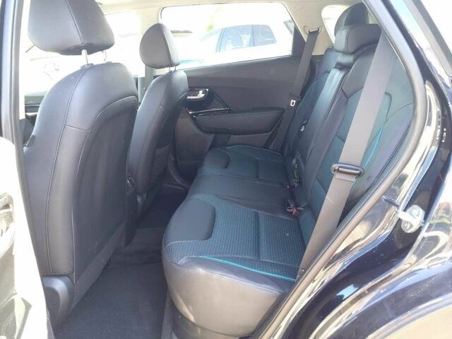 Синій Кіа Niro, об'ємом двигуна 0 л та пробігом 45 тис. км за 9500 $, фото 10 на Automoto.ua