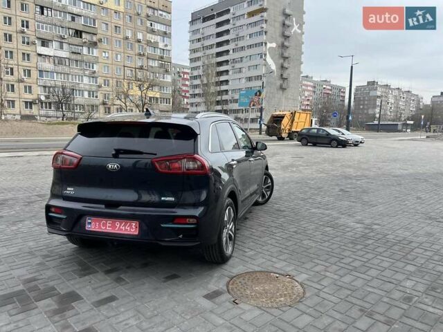Синий Киа Niro, объемом двигателя 0 л и пробегом 89 тыс. км за 17500 $, фото 13 на Automoto.ua
