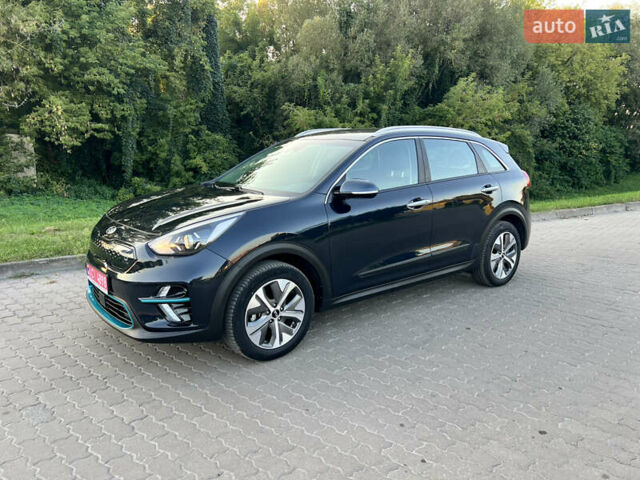Синій Кіа Niro, об'ємом двигуна 0 л та пробігом 112 тис. км за 19500 $, фото 79 на Automoto.ua