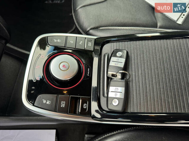 Синий Киа Niro, объемом двигателя 0 л и пробегом 156 тыс. км за 18800 $, фото 56 на Automoto.ua