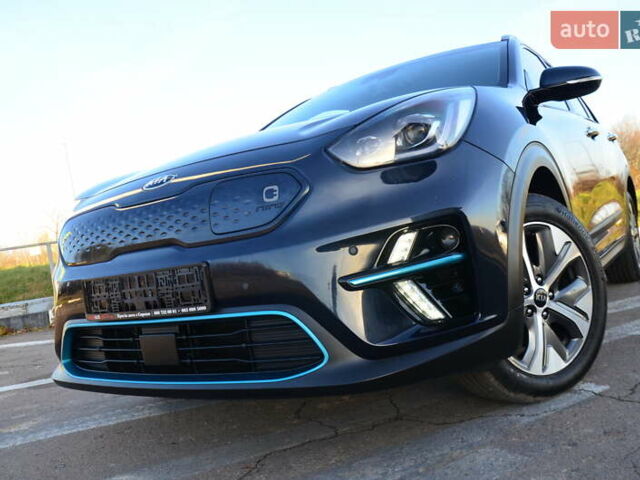 Синий Киа Niro, объемом двигателя 0 л и пробегом 79 тыс. км за 19333 $, фото 3 на Automoto.ua