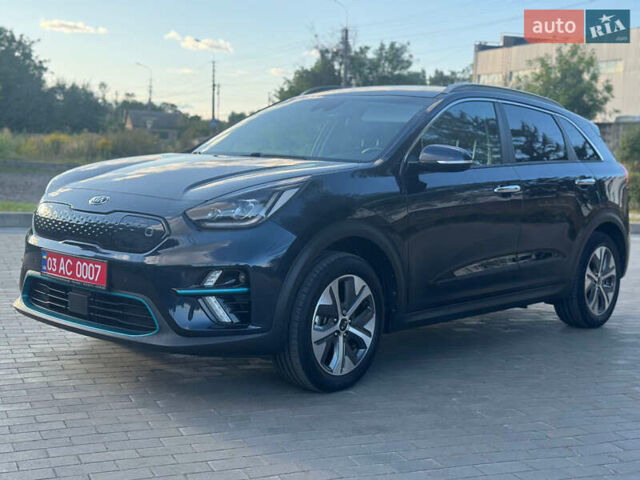 Синий Киа Niro, объемом двигателя 0 л и пробегом 155 тыс. км за 18750 $, фото 1 на Automoto.ua